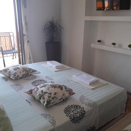Apartments Debora Ulcinj Exteriér fotografie